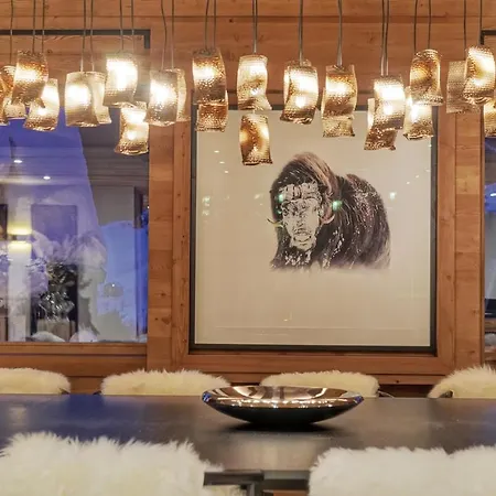 Whymper Avec Piscine 150m Telepherique Шале